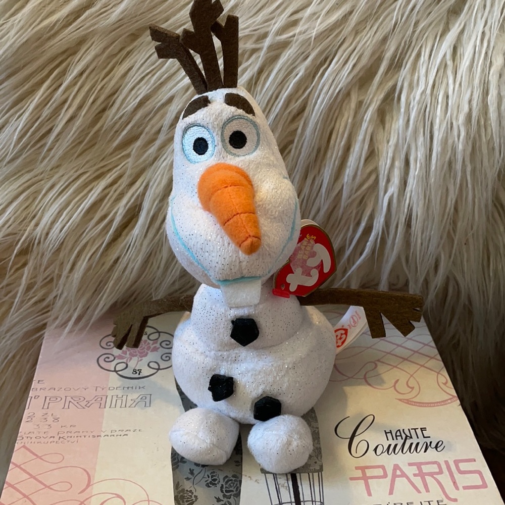 Ty Olaf classic beanie small with tags